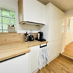 Apartment Luxuriöse&stilvolle Mit Spa-bad, Home-office&fitnessbereich *