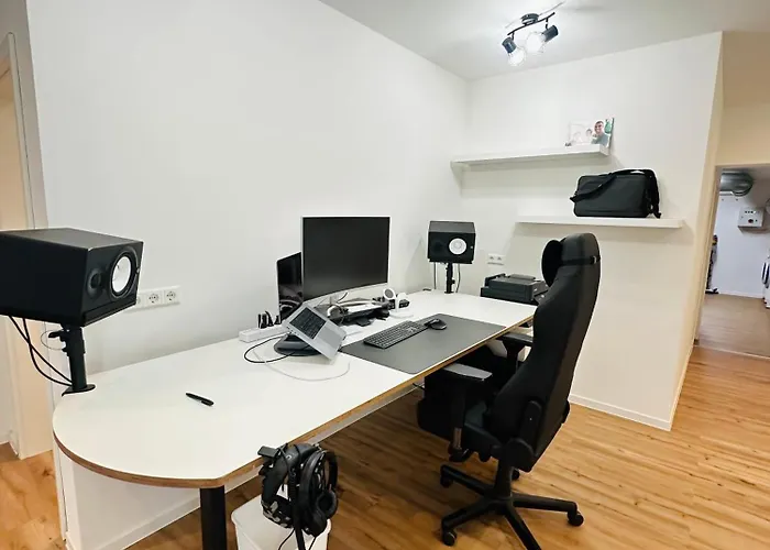 Luxurioese & Stilvolle Mit Spa-bad, Home-office & Fitnessbereich Apartamento Jockgrim