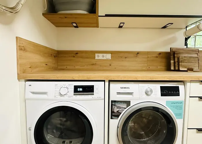 Luxurioese & Stilvolle Mit Spa-bad, Home-office & Fitnessbereich * Jockgrim